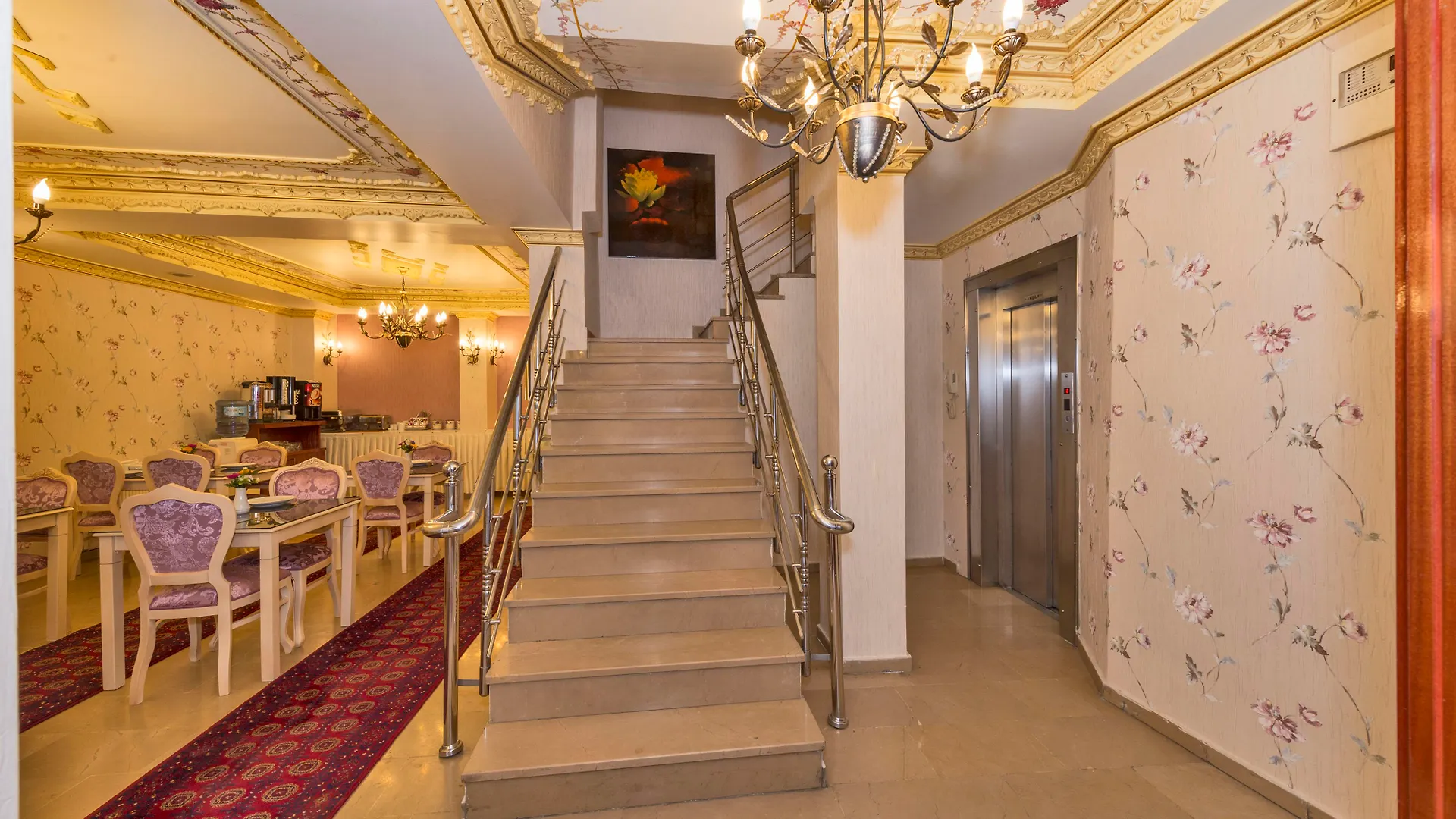 Istanbul Holiday Hotel