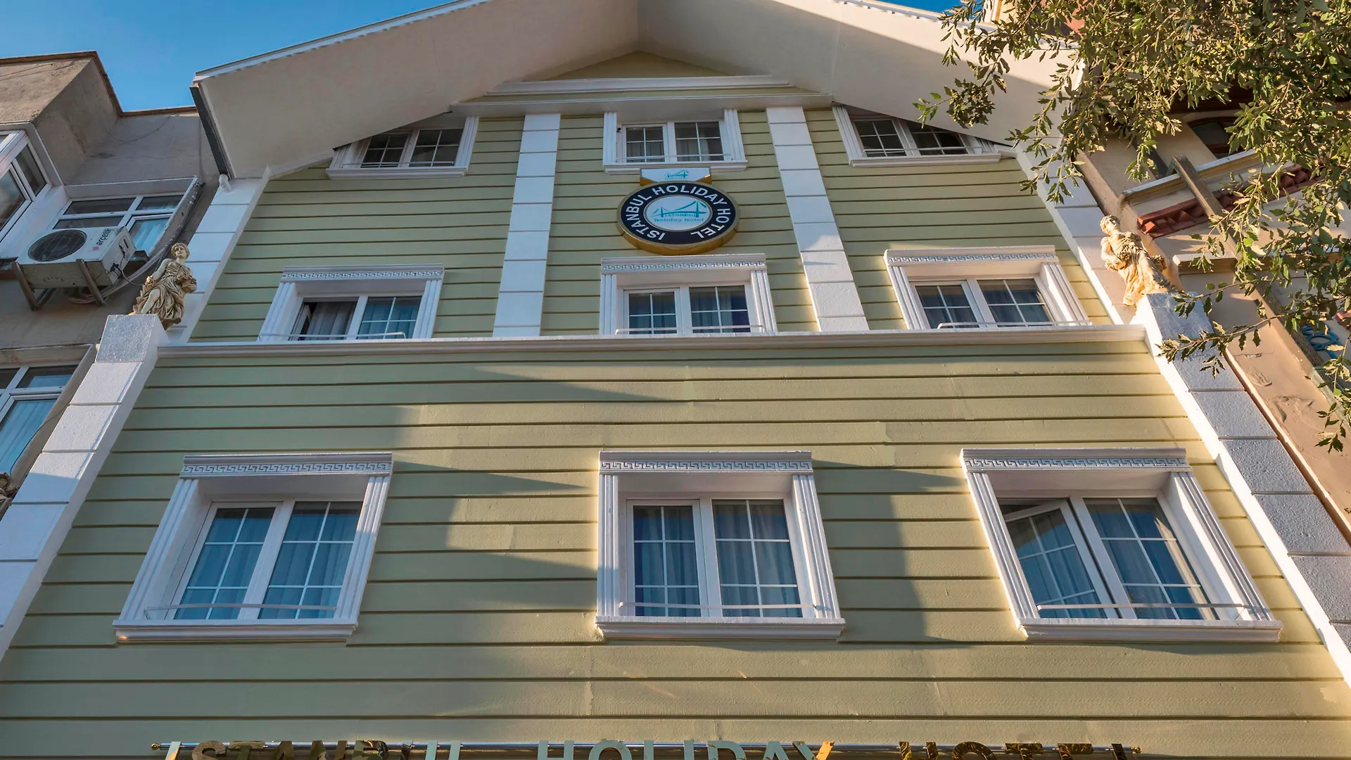 Istanbul Holiday Hotel