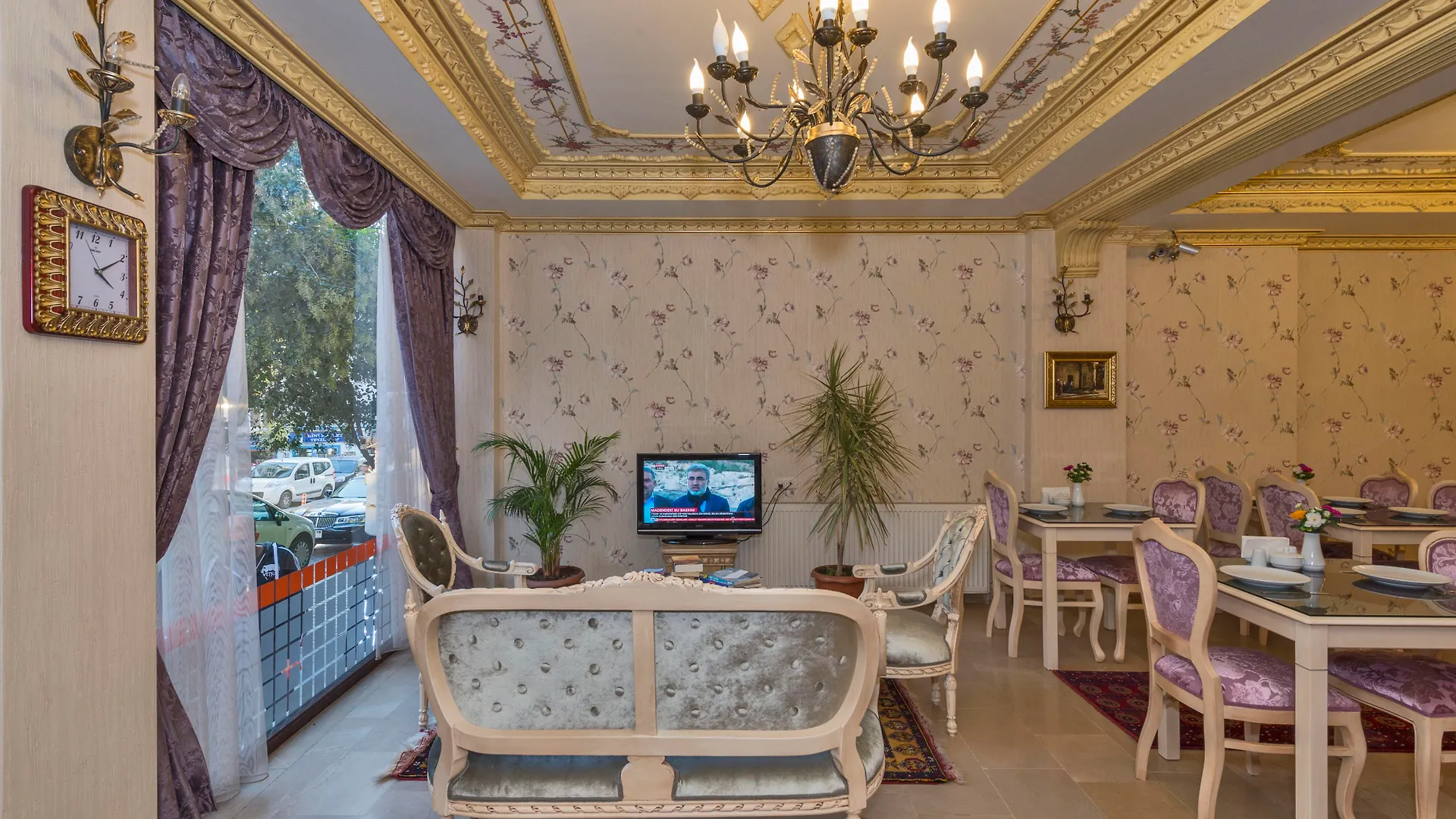 Istanbul Holiday Hotel