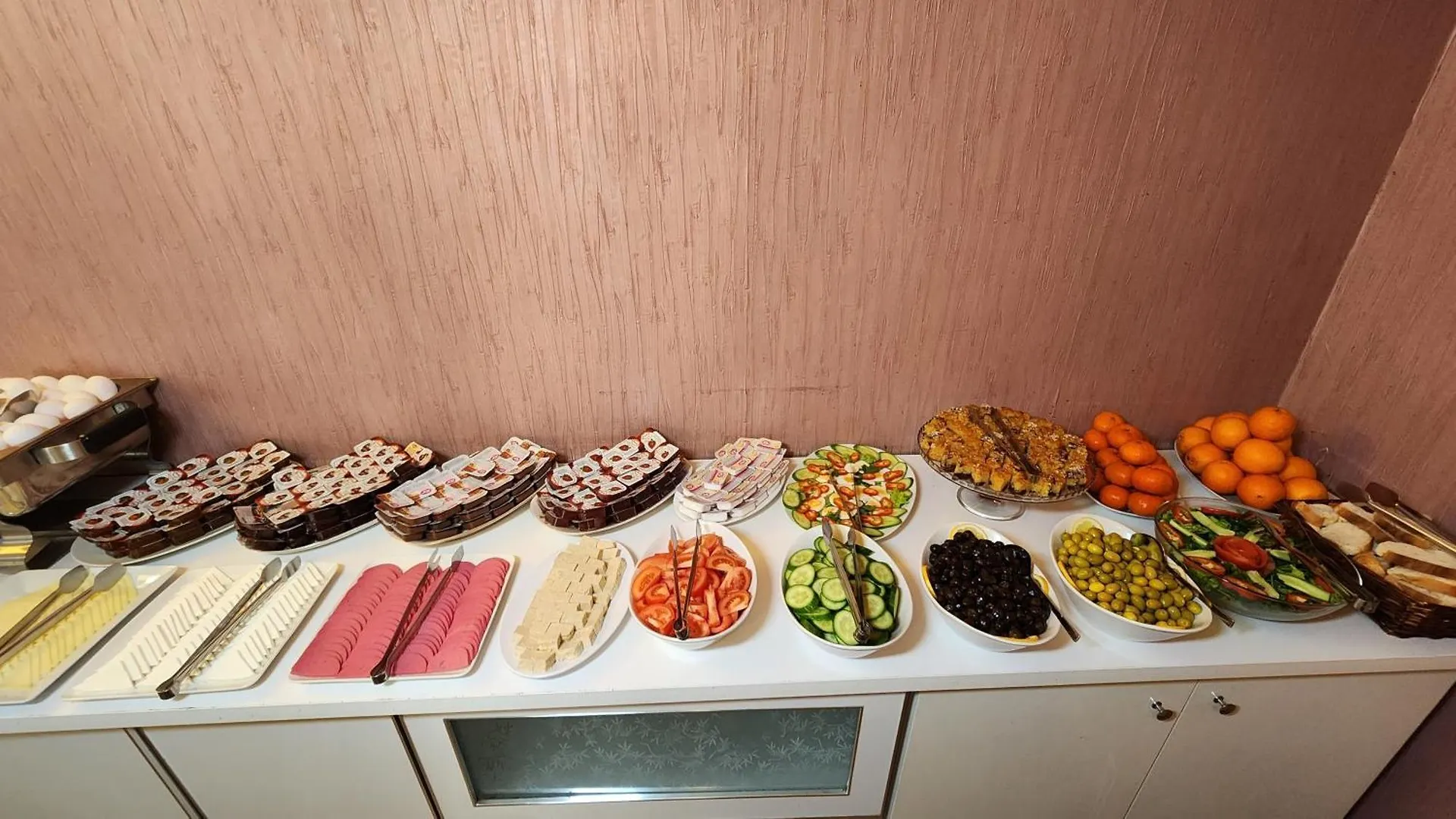 Istanbul Holiday Hotel 3*,  Turkey