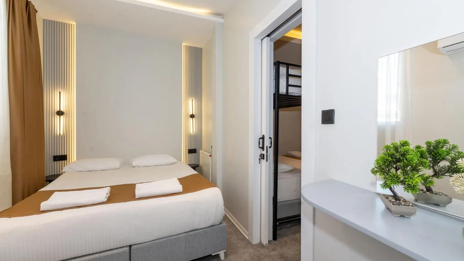 Istanbul Holiday Hotel