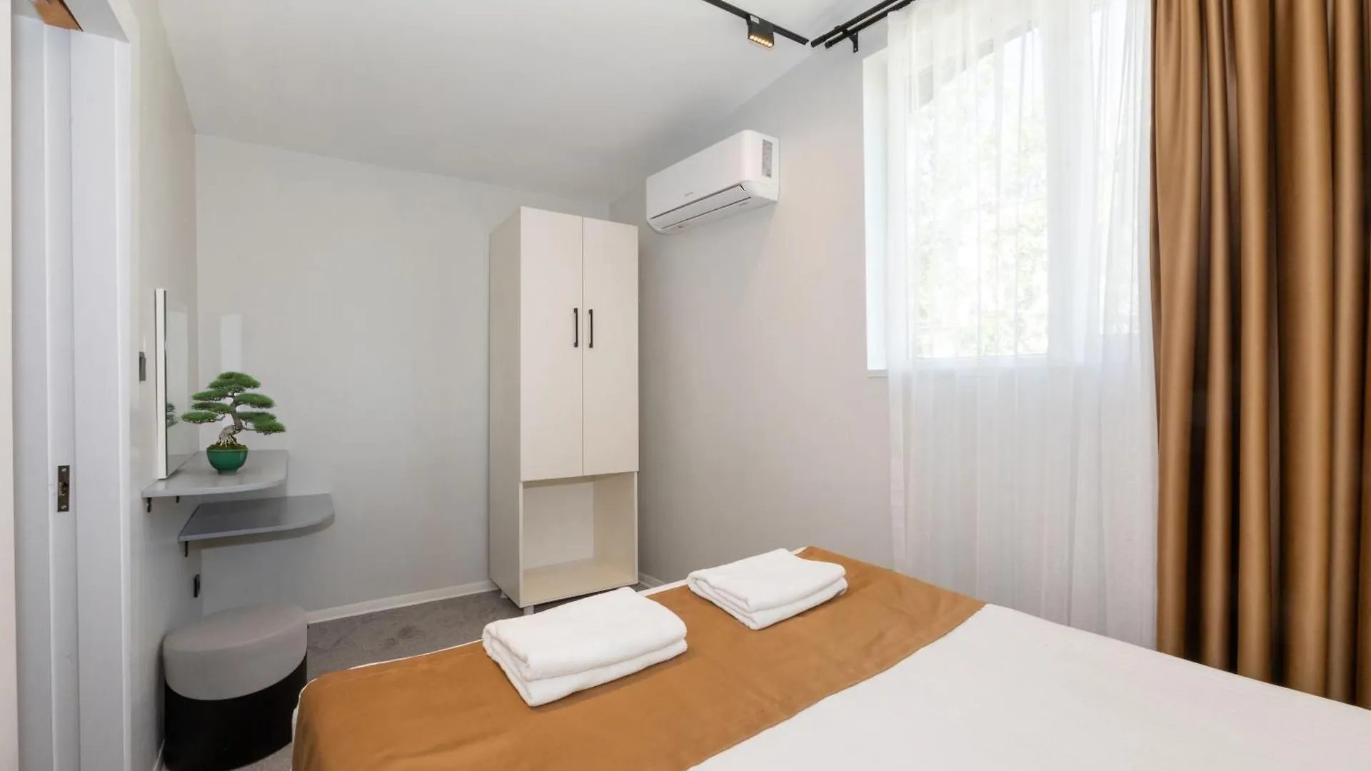 Istanbul Holiday Hotel