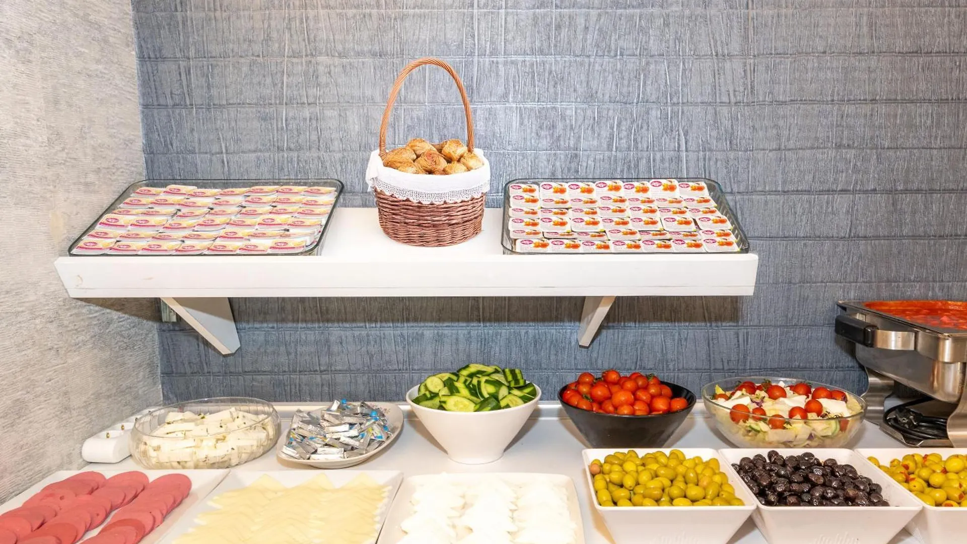 Istanbul Holiday Hotel