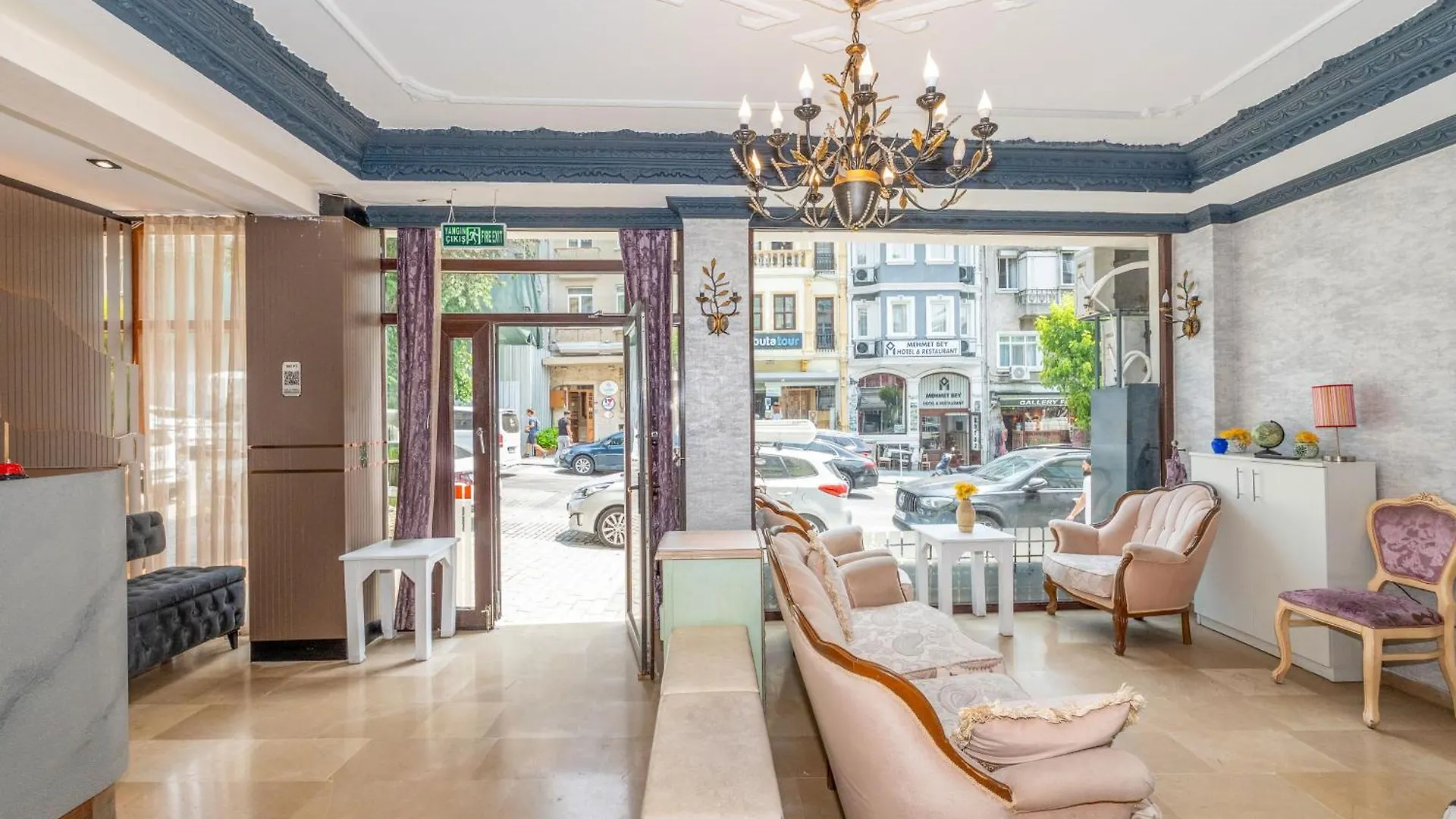 Istanbul Holiday Hotel