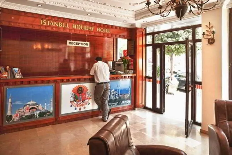 Istanbul Holiday Hotel 3*,