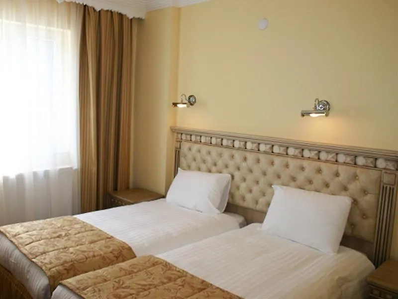 Istanbul Holiday Hotel