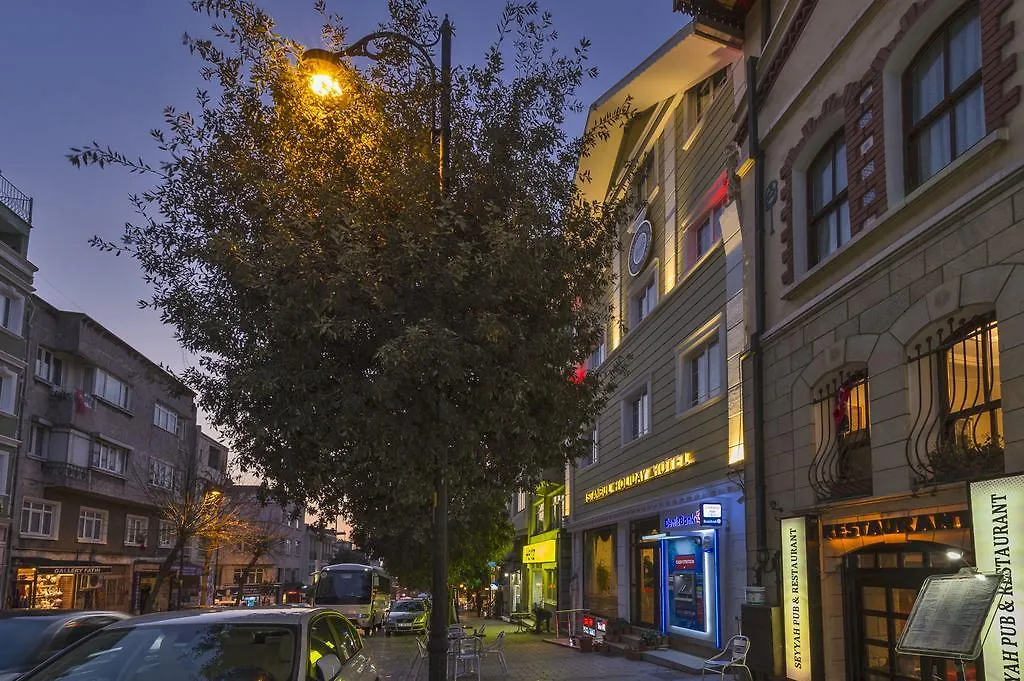 Istanbul Holiday Hotel