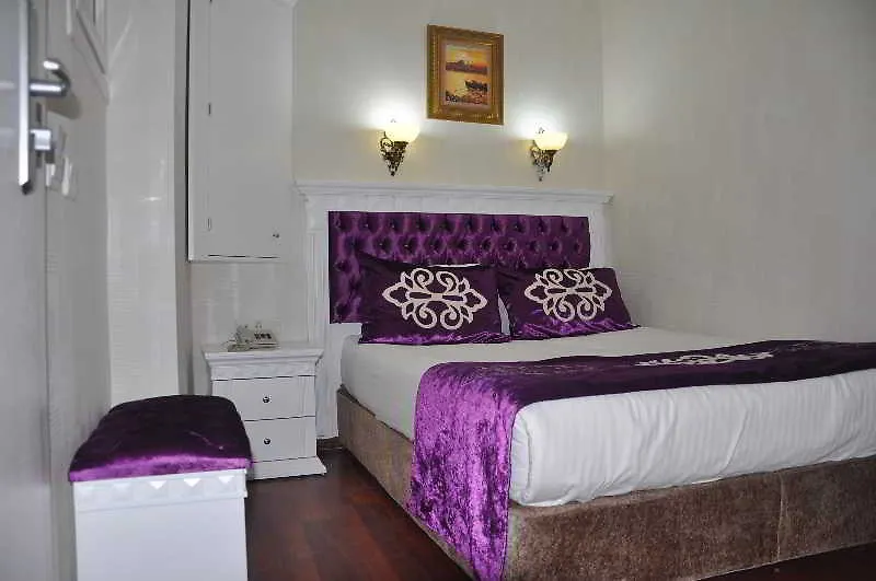 Istanbul Holiday Hotel