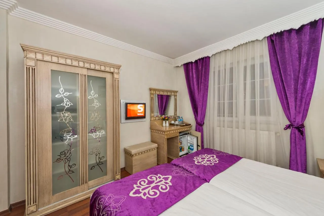 Istanbul Holiday Hotel 3*,  Turkey