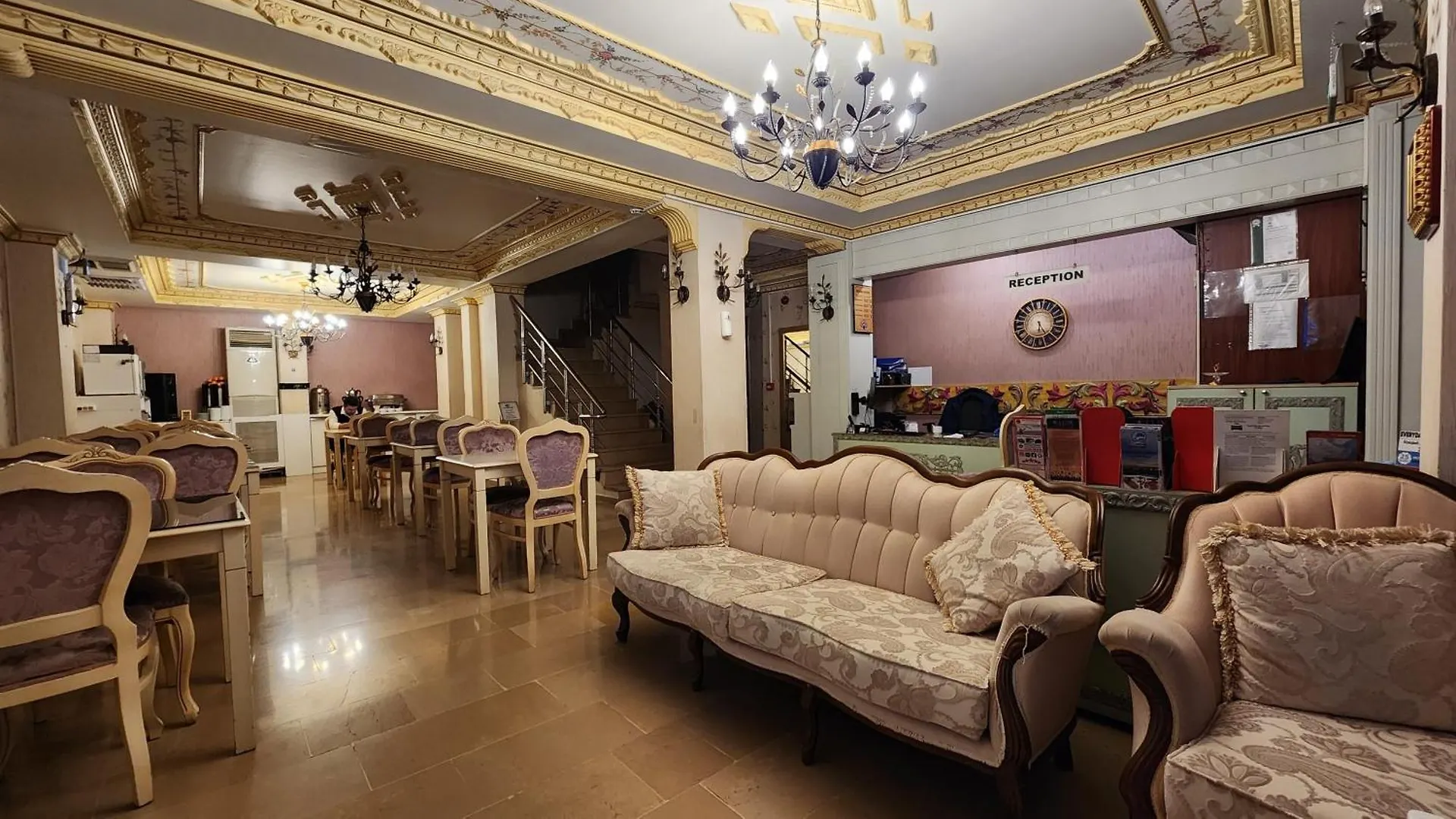 Istanbul Holiday Hotel