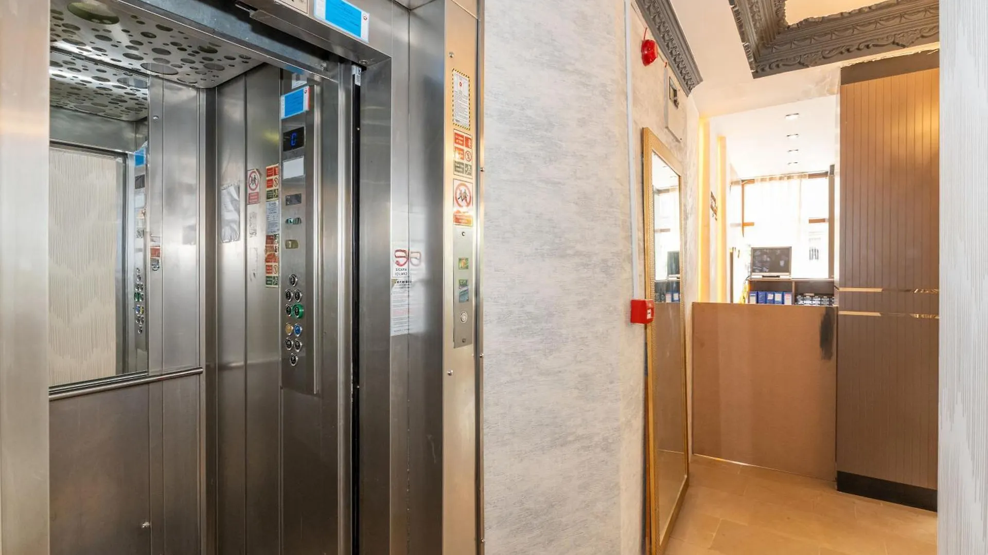 ***  Istanbul Holiday Hotel Turcja
